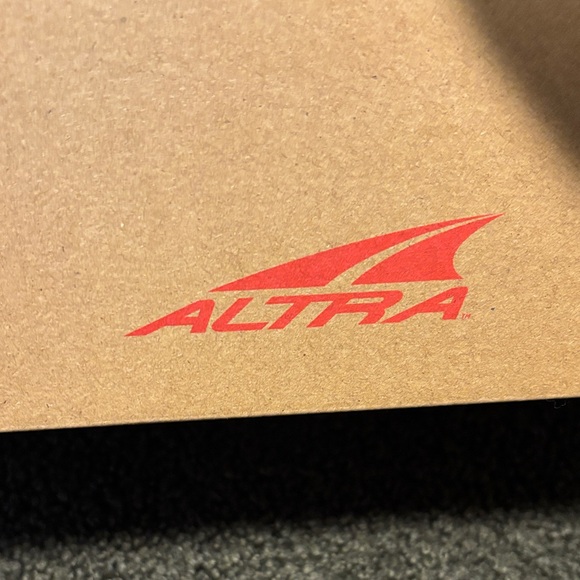 Altra Women's White and Purple Athletic Shoes - Picture 2 of 6